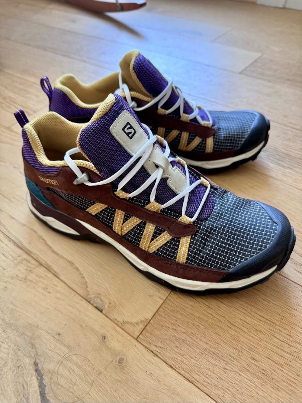 Salomon Shelter Low LTR Contagrip Trail Sneakers